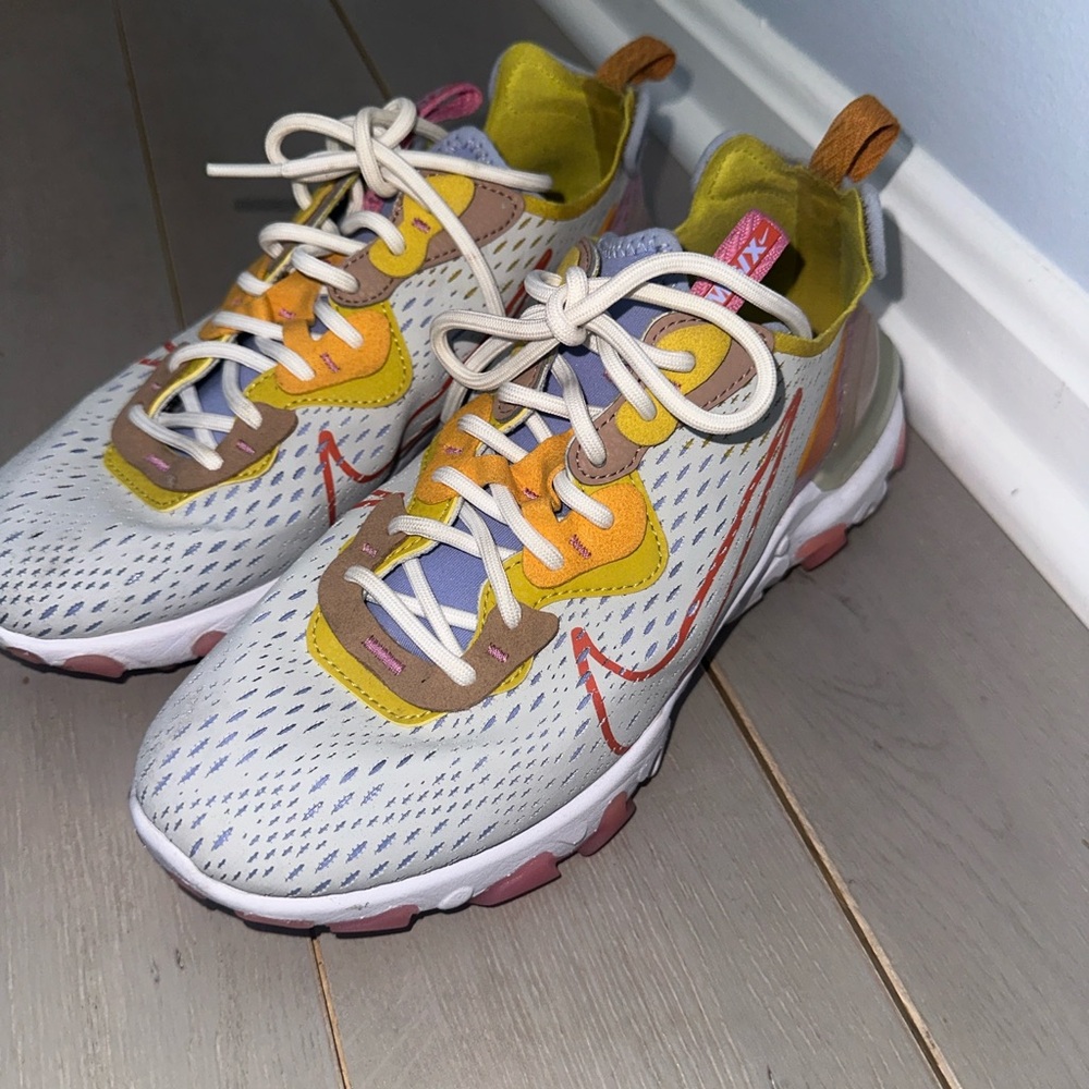 Nike D/MS/X Multicolor Sneakers